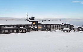 Stoten Ski Hotel